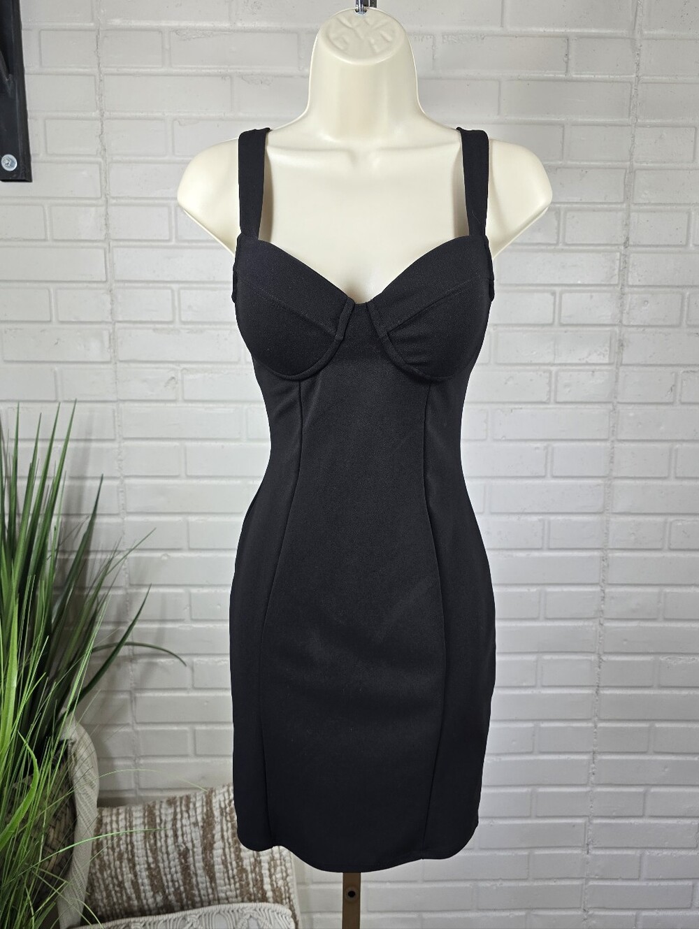 Haute Monde Black Sleeveless Bodycon Dress Size Medium